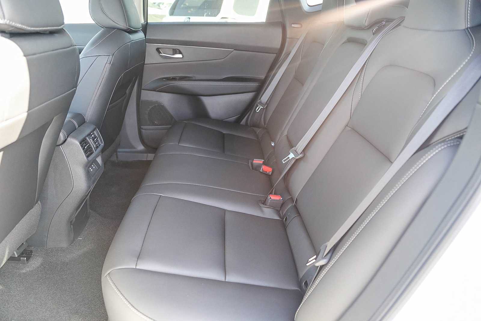 New 2025 Nissan Murano SV FWD image 21