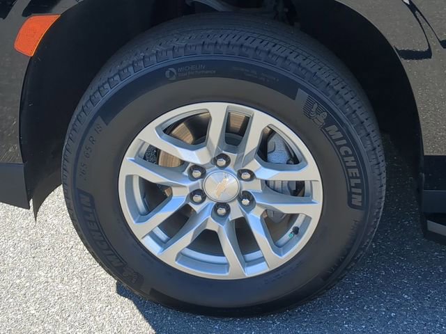 Used 2024 Chevrolet Suburban LT image 15