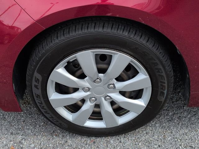 Used 2022 Toyota Corolla LE image 10