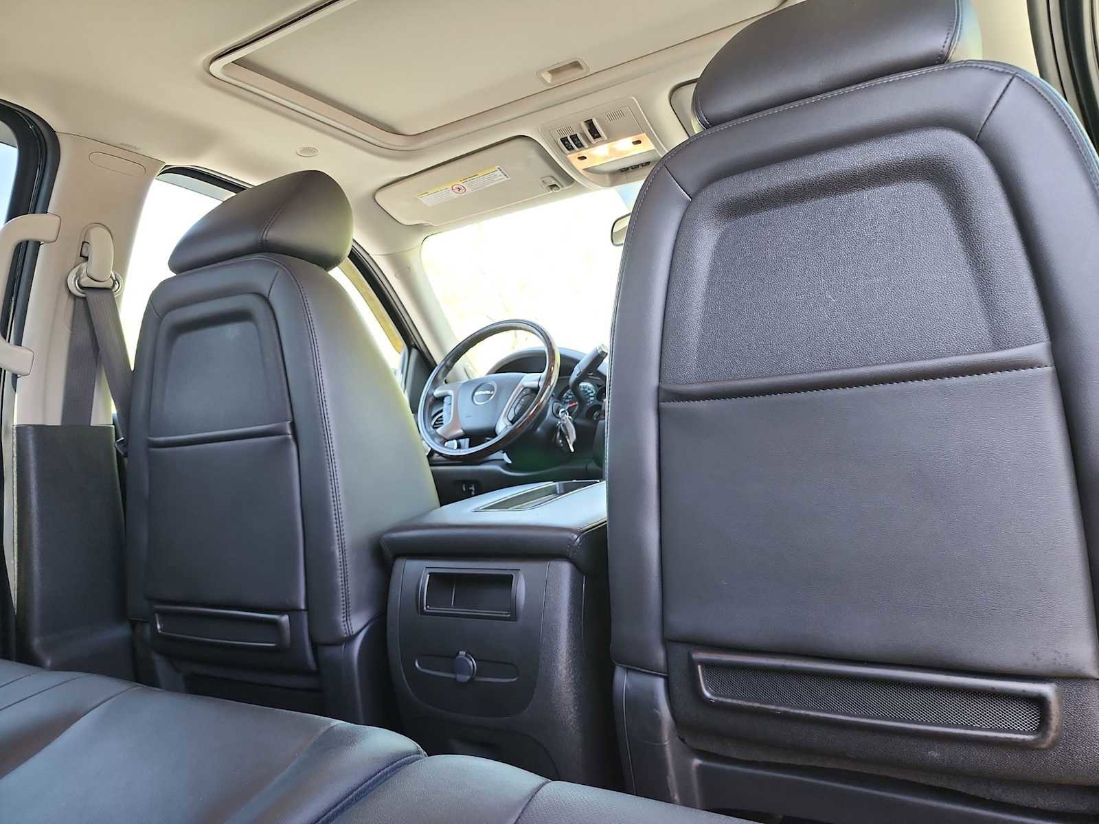 Used 2012 GMC Sierra 2500 Denali w/ Suspension Package, Off-Road image 16