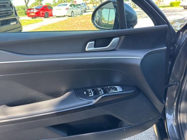 Used 2025 Kia K5 LXS image 24