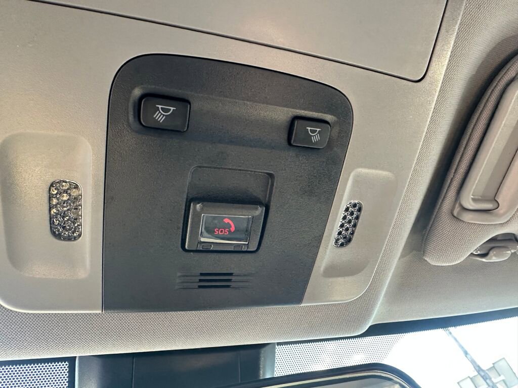 Used 2023 Toyota Camry SE image 21