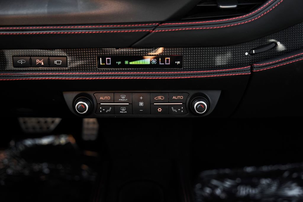 Used 2023 Ferrari F8 Tributo image 64