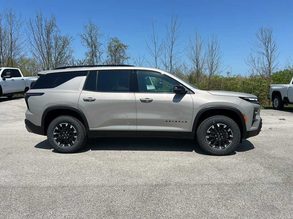 New 2026 Chevrolet Traverse Z71 AWD/4WD image 3