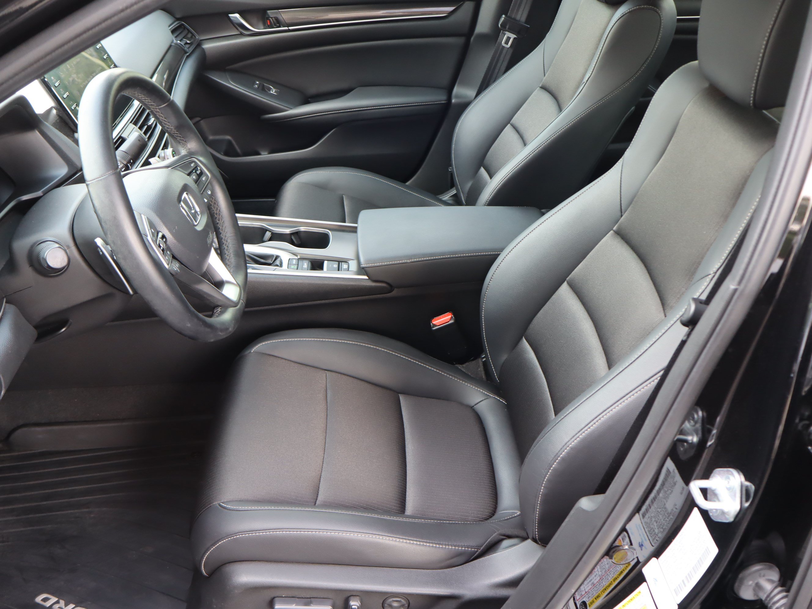 Used 2022 Honda Accord Sport image 16