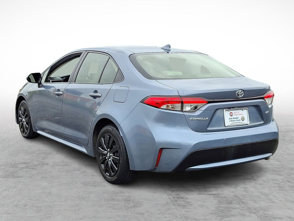 Used 2020 Toyota Corolla LE image 3