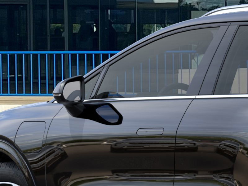 New 2025 Chevrolet Equinox EV LT image 12