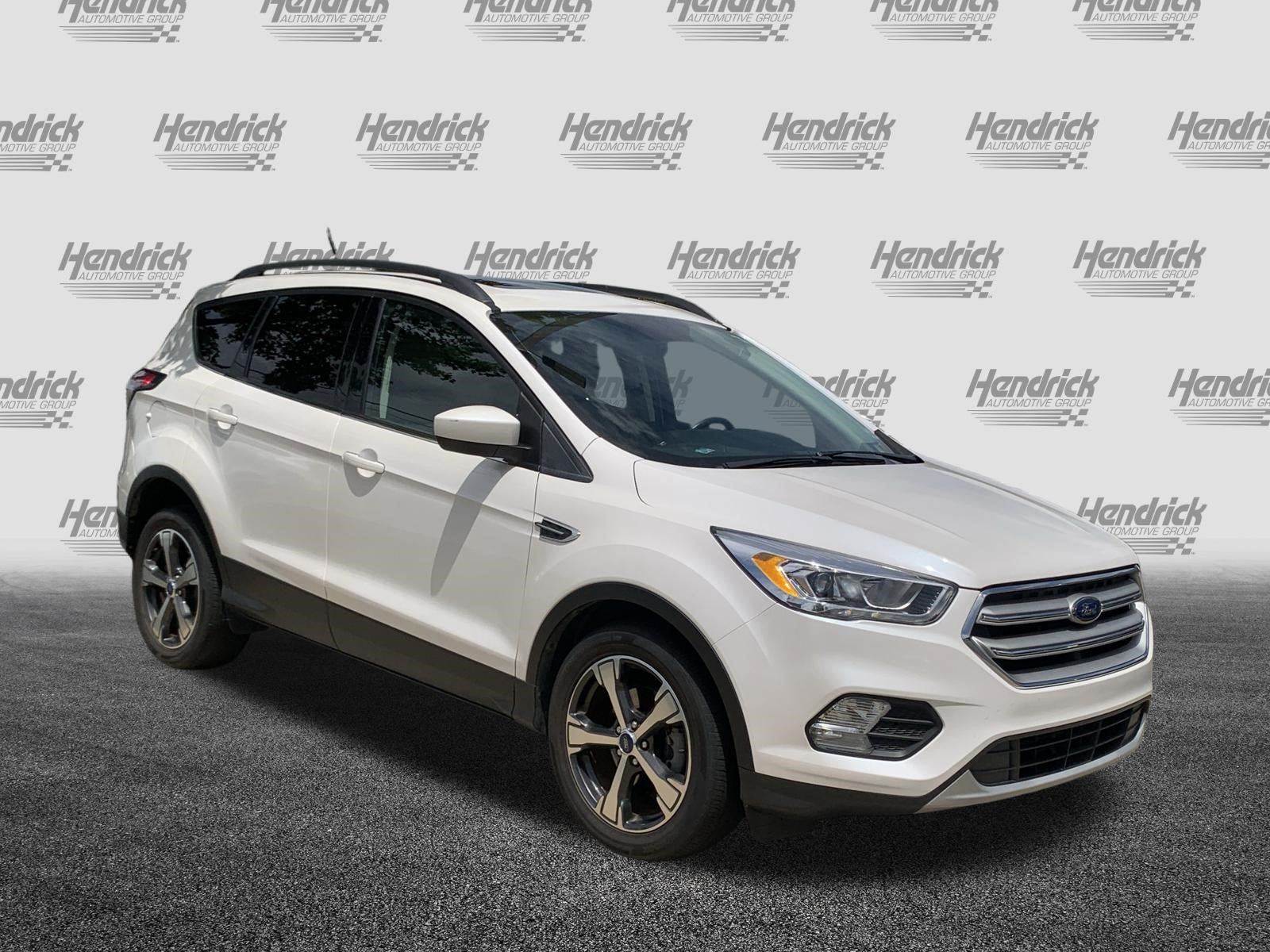 Used 2018 Ford Escape SEL FWD image 2
