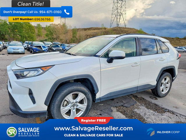 Used 2019 Toyota RAV4 XLE AWD/4WD image 1