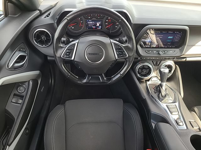 Used 2023 Chevrolet Camaro LT w/ Technology Package RWD image 23