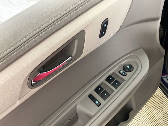 Used 2016 Chevrolet Traverse LS FWD image 26