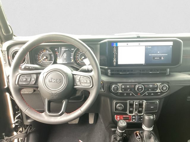 Used 2024 Jeep Gladiator Rubicon w/ Technology Group AWD/4WD image 9
