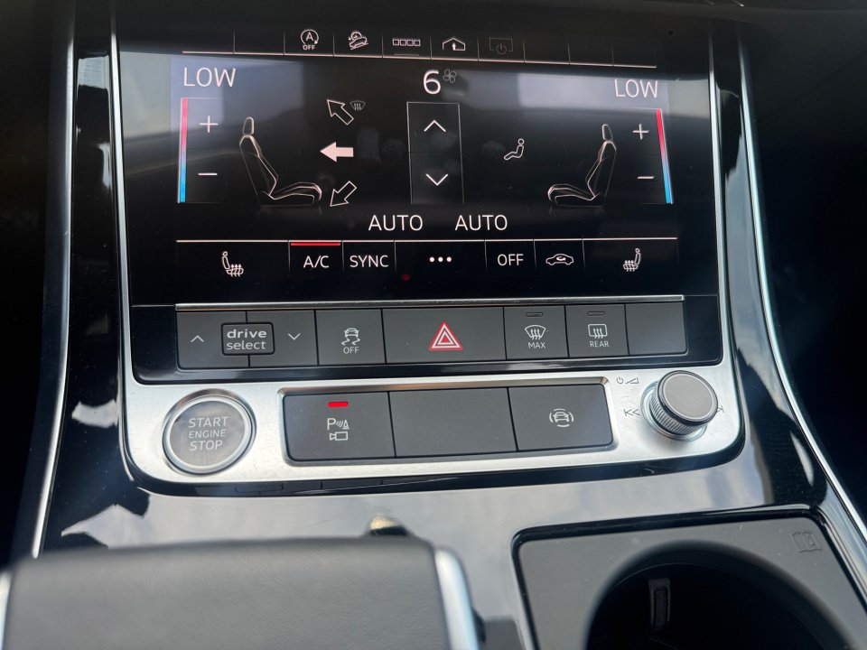 Certified 2025 Audi Q7 2.0T Premium w/ Convenience Package AWD/4WD image 20
