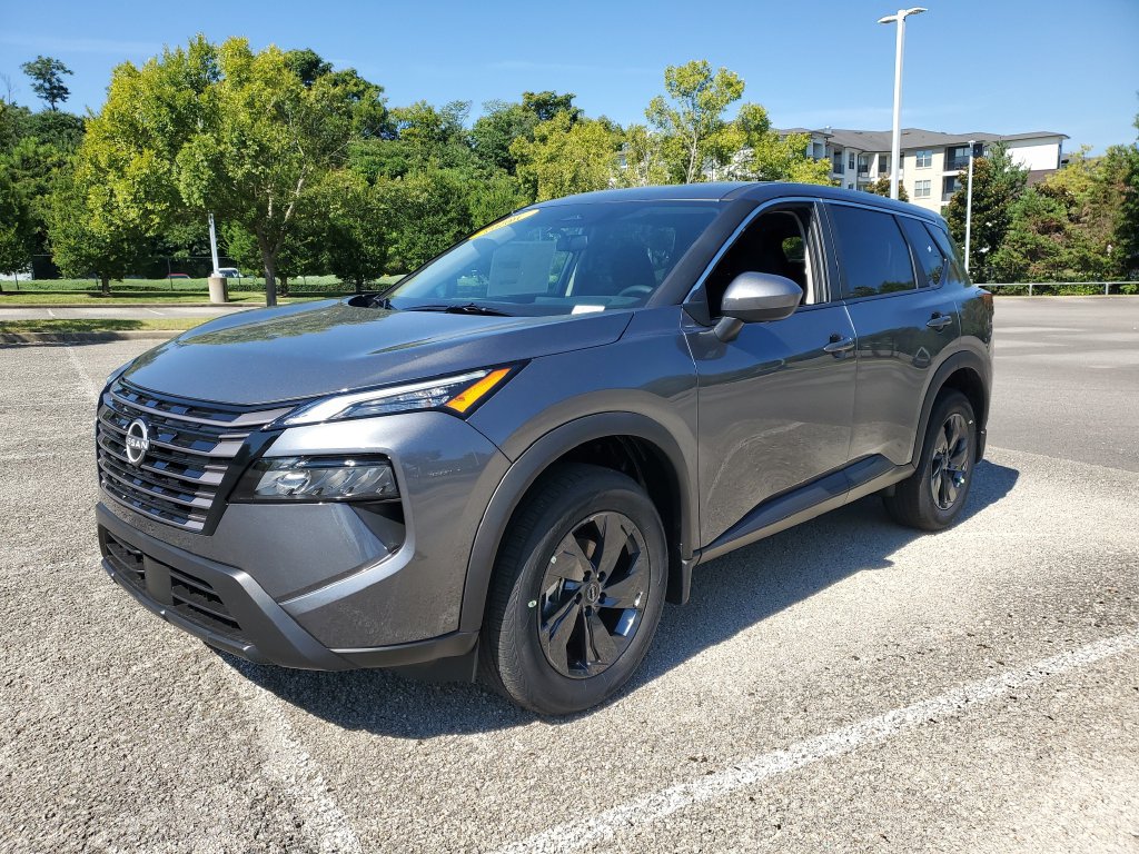 New 2026 Nissan Rogue SV AWD/4WD image 2