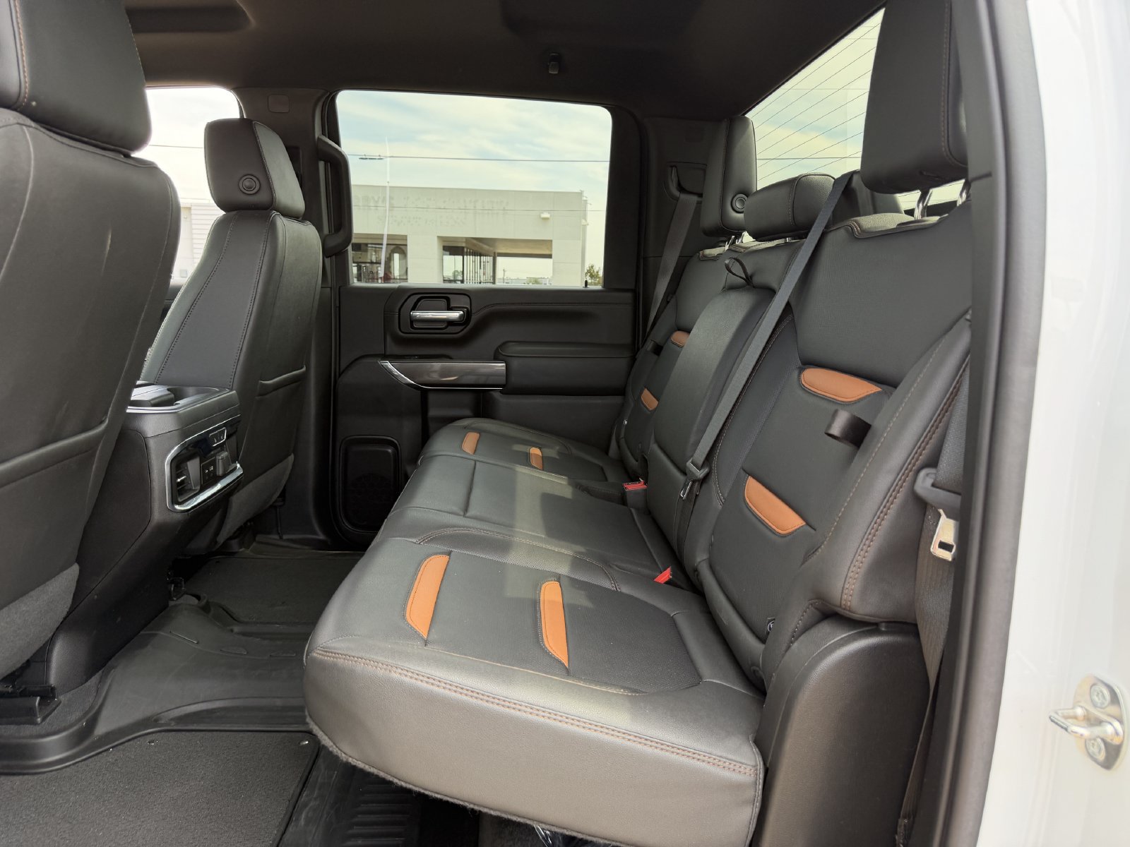 Used 2023 GMC Sierra 2500 AT4 w/ Gooseneck/5TH Wheel Package AWD/4WD image 28