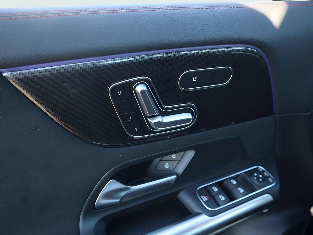 New 2026 Mercedes-Benz GLA 35 AMG 4MATIC image 27