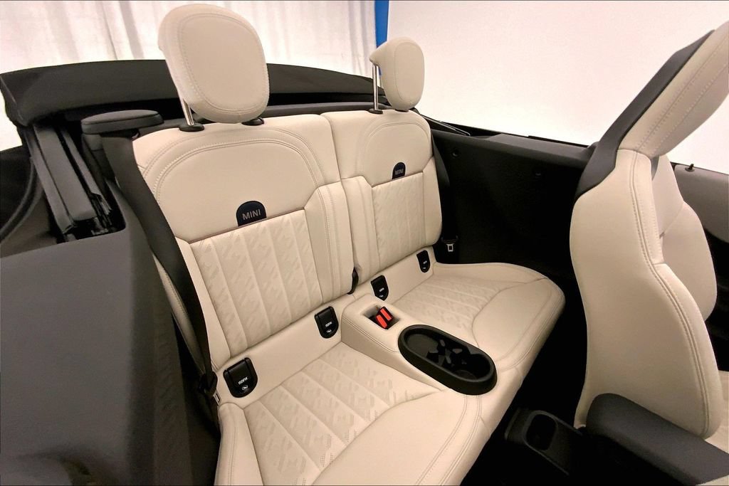 Used 2026 MINI Cooper S FWD image 15
