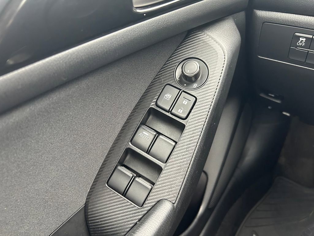 Used 2014 MAZDA MAZDA3 i Sport FWD image 18