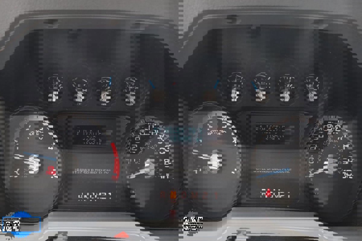 Used 2018 Ford F750 2WD Regular Cab Super Duty image 13