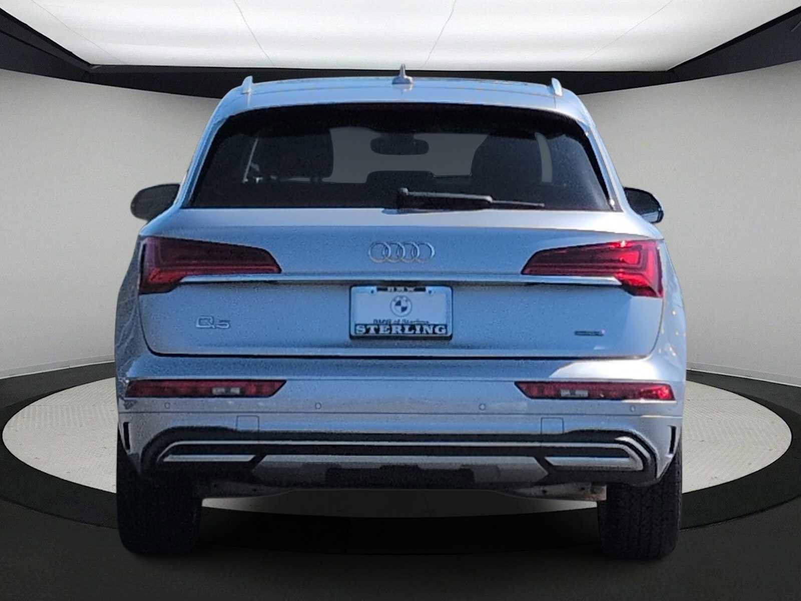 Used 2021 Audi Q5 Premium w/ Convenience Package image 7