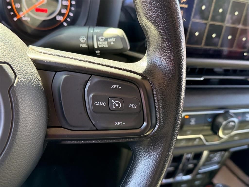 Used 2024 Jeep Gladiator Sport image 22