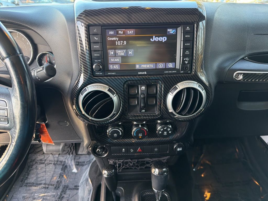 Used 2018 Jeep Wrangler Unlimited Sahara image 17
