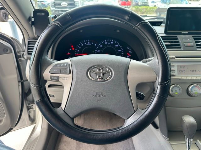 Used 2011 Toyota Camry LE w/ LE Extra-Value Pkg FWD image 17