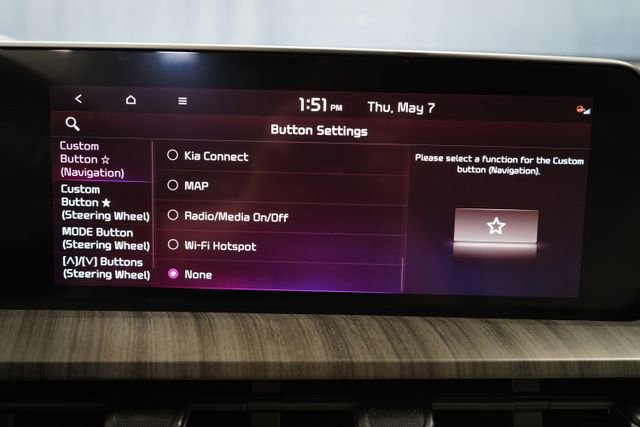 Used 2023 Kia Telluride EX w/ EX Captain's Chair Package AWD/4WD image 31