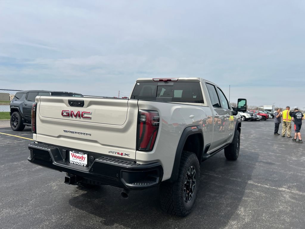New 2026 GMC Sierra 2500 AT4X AWD/4WD image 9