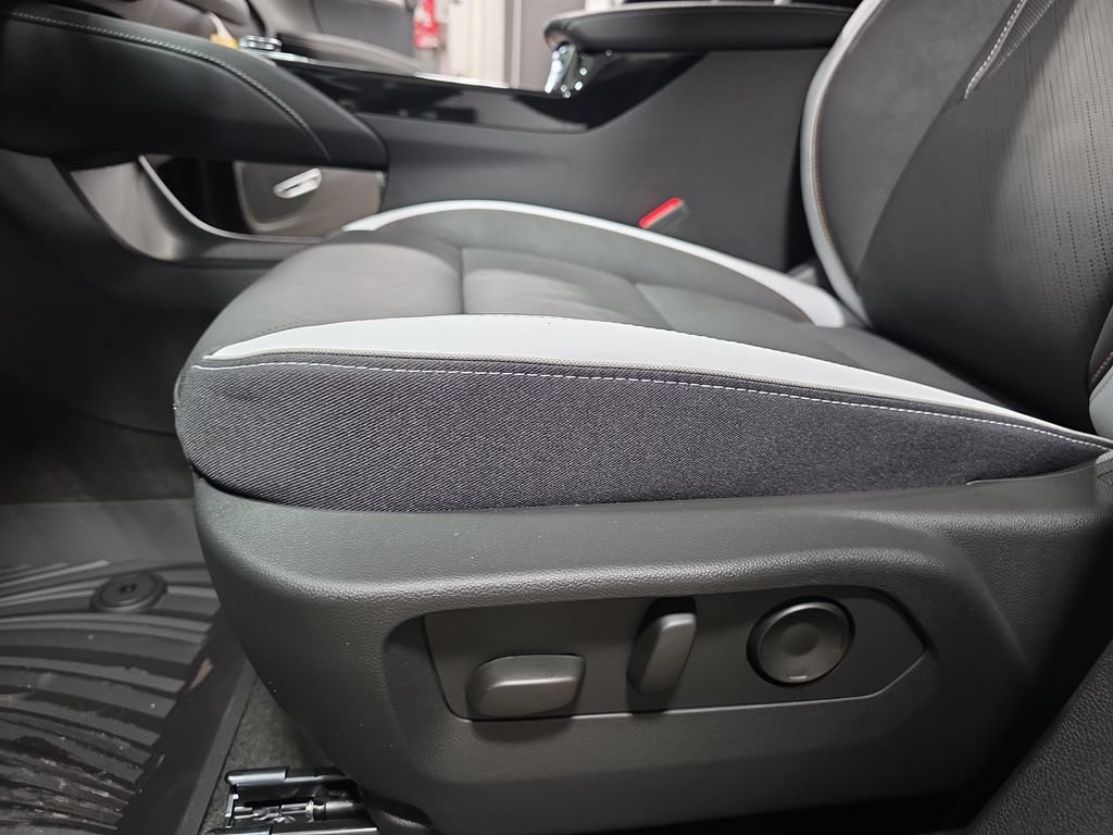 New 2026 Buick Envision Sport Touring AWD/4WD image 29