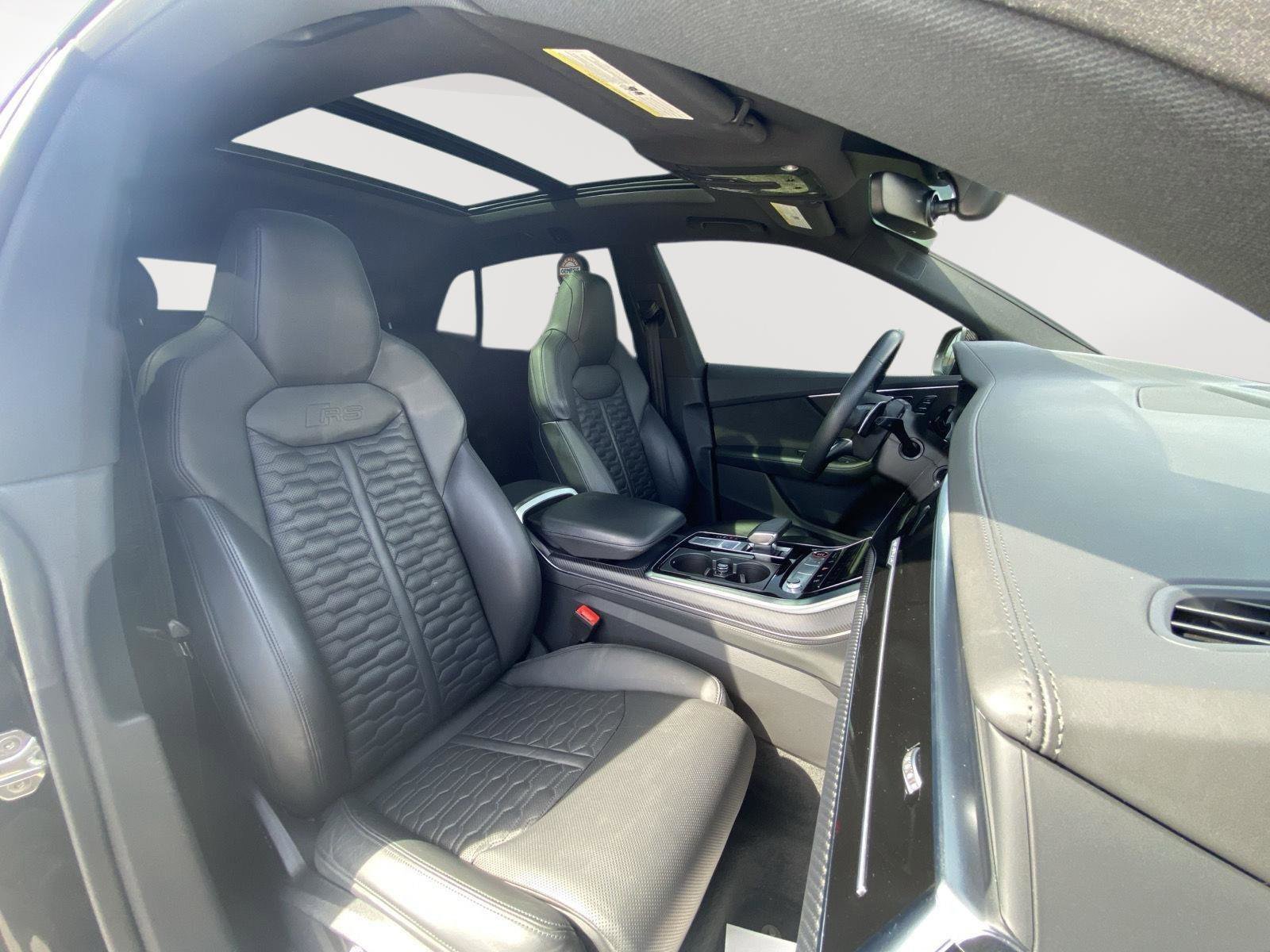Used 2022 Audi RS Q8 w/ Carbon Optic Package image 24