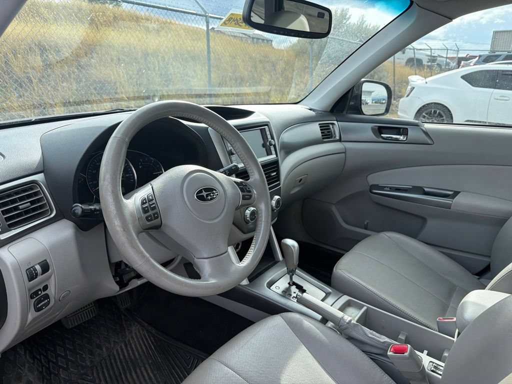 Used 2011 Subaru Forester 2.5X Limited AWD/4WD image 7
