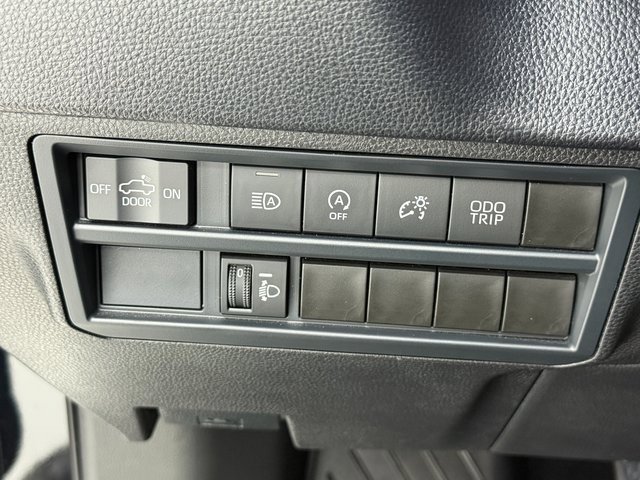 Used 2024 Toyota Tundra SR5 w/ SR5 Premium Package image 11