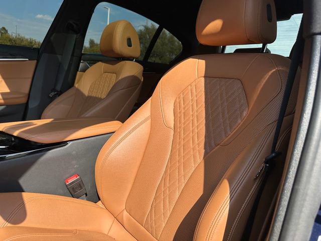 Used 2022 BMW 540i xDrive image 17