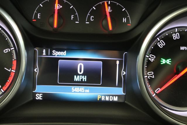 Used 2018 Buick Regal Preferred w/ Sights and Sounds Package AWD/4WD image 14