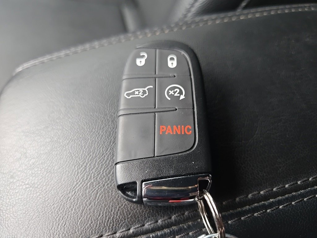 Used 2024 Jeep Compass Limited w/ Elite Group image 95