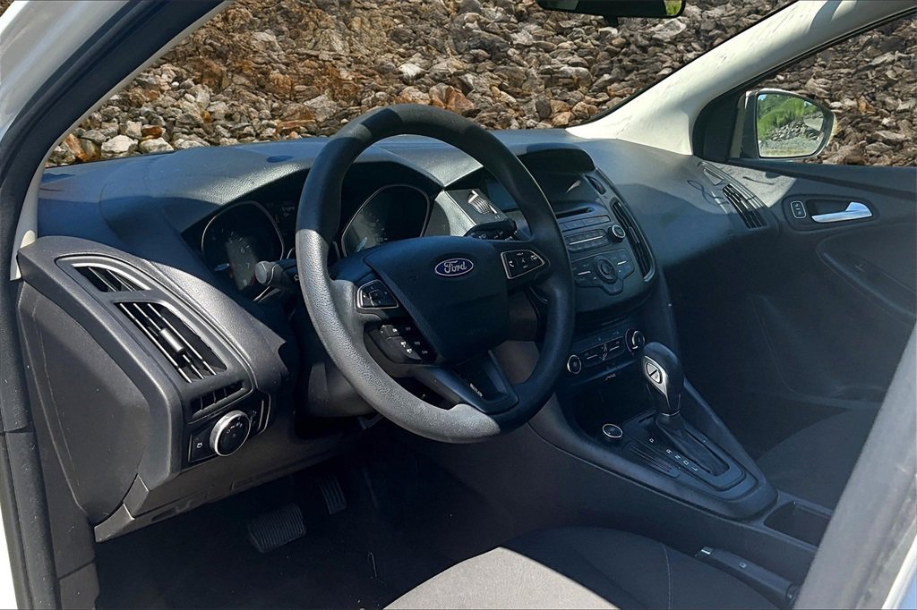 Used 2017 Ford Focus SE image 13