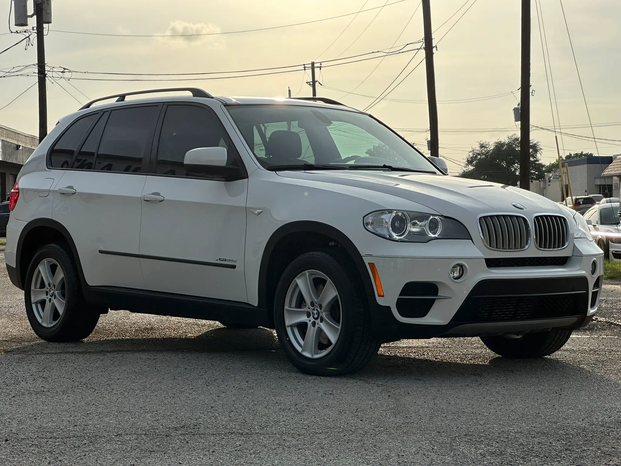 Used 2012 BMW X5 xDrive35d image 9