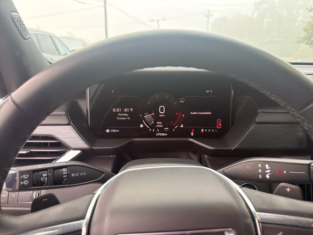 Used 2026 GMC Acadia Elevation w/ Elevation Premium Package FWD image 18
