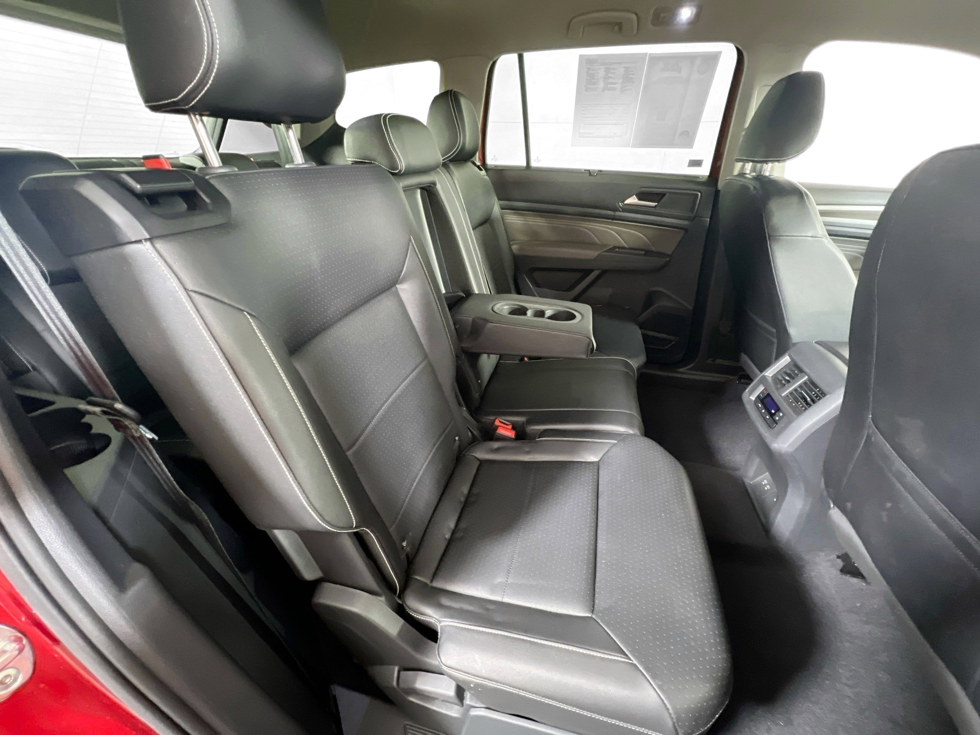 Used 2023 Volkswagen Atlas SEL image 29