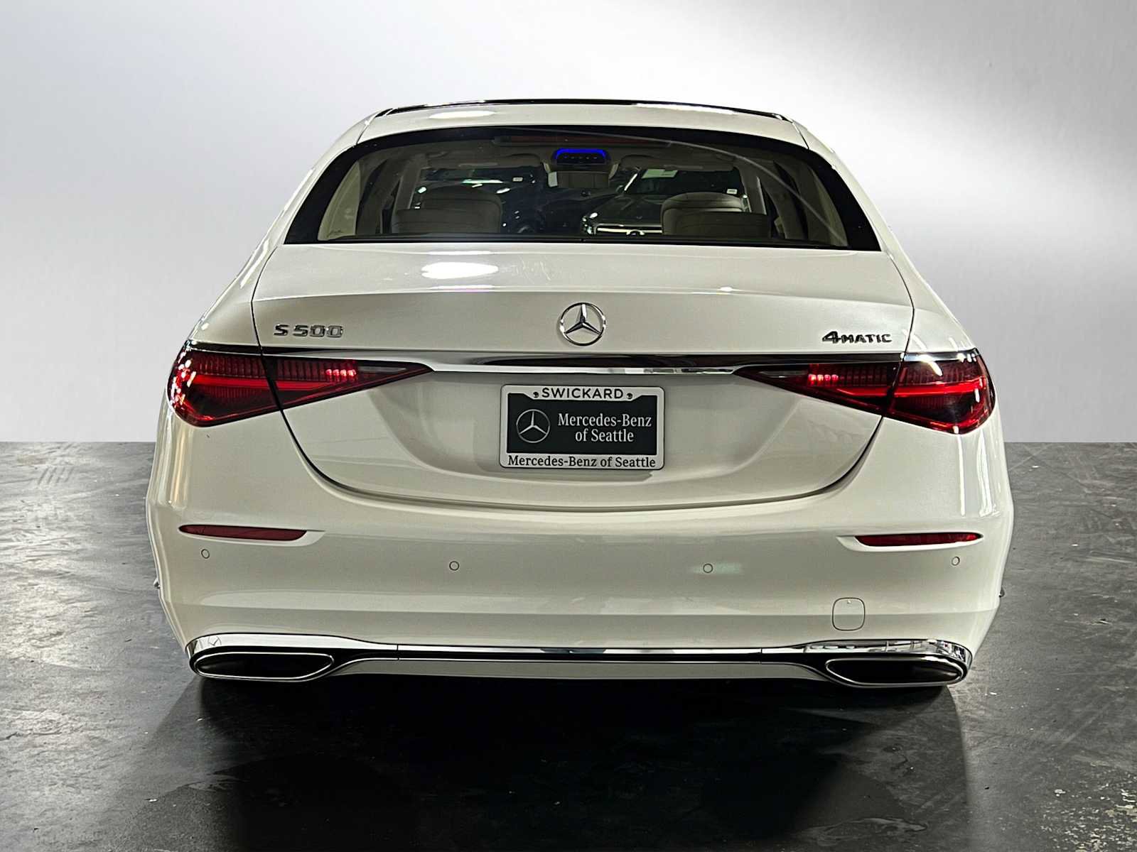 Used 2022 Mercedes-Benz S 500 4MATIC image 4