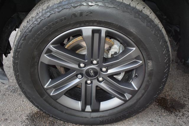 Used 2023 Ford F150 Lariat w/ Equipment Group 502A High image 61