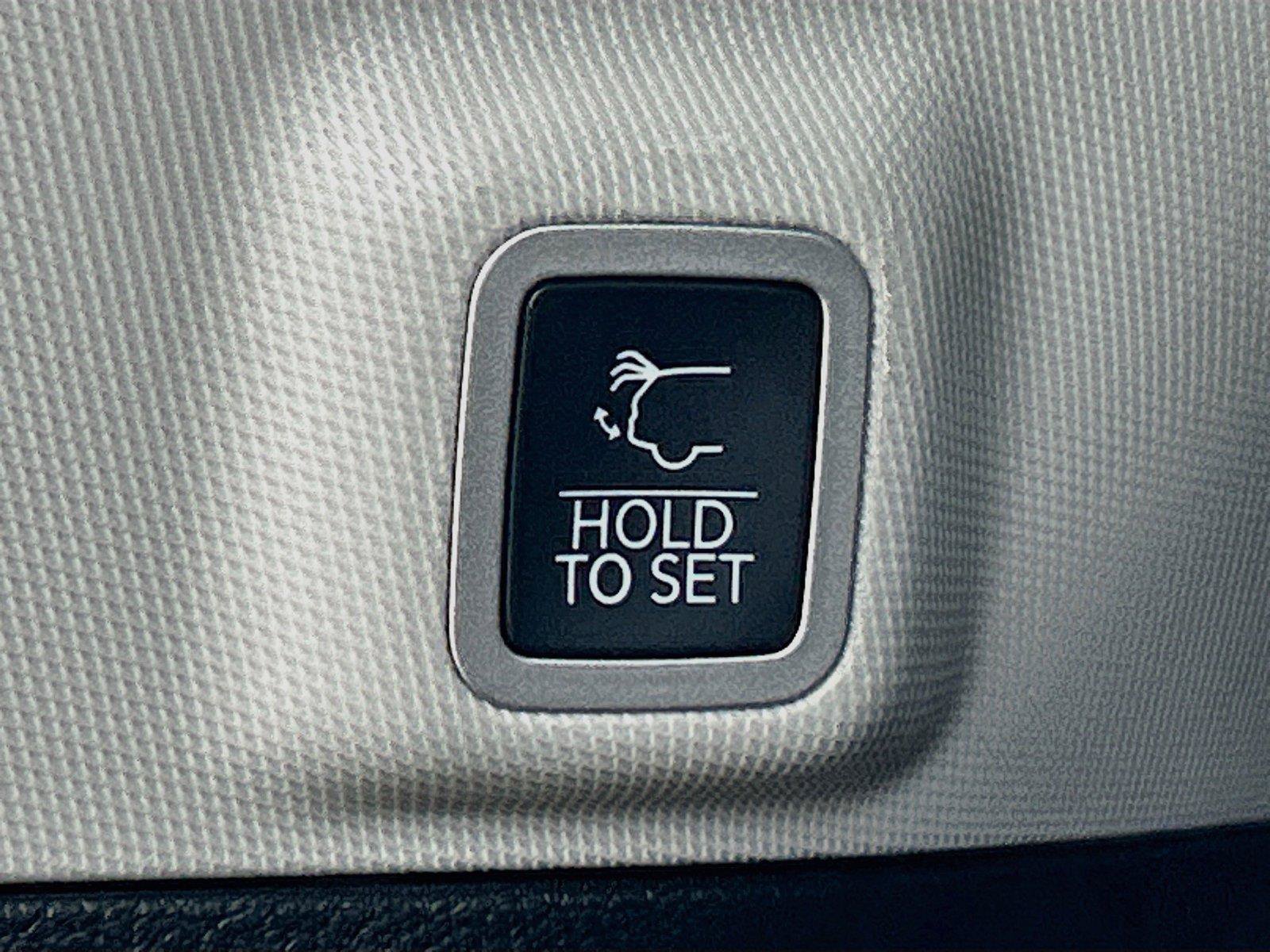 Used 2022 Jeep Grand Cherokee Limited AWD/4WD image 14