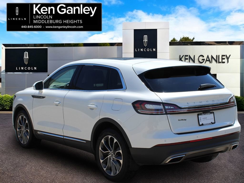 Used 2023 Lincoln Nautilus Reserve AWD/4WD image 5