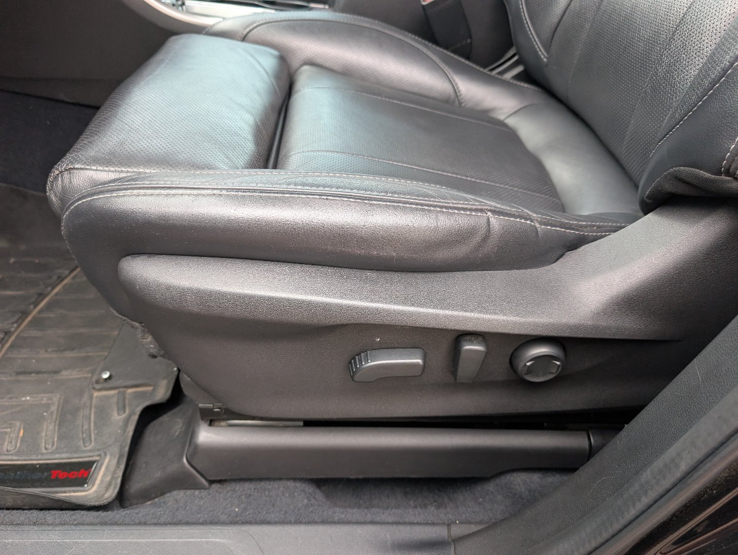 Used 2021 Subaru Ascent Touring AWD/4WD image 23
