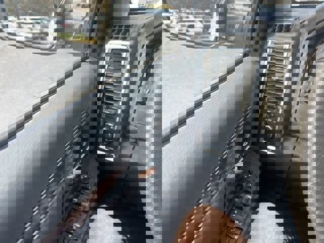 Used 2024 RAM 1500 Classic SLT image 27