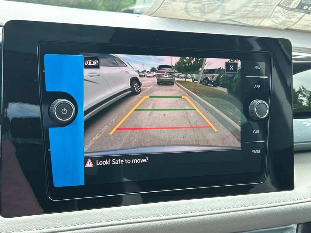 New 2026 Volkswagen Taos SEL AWD/4WD image 36