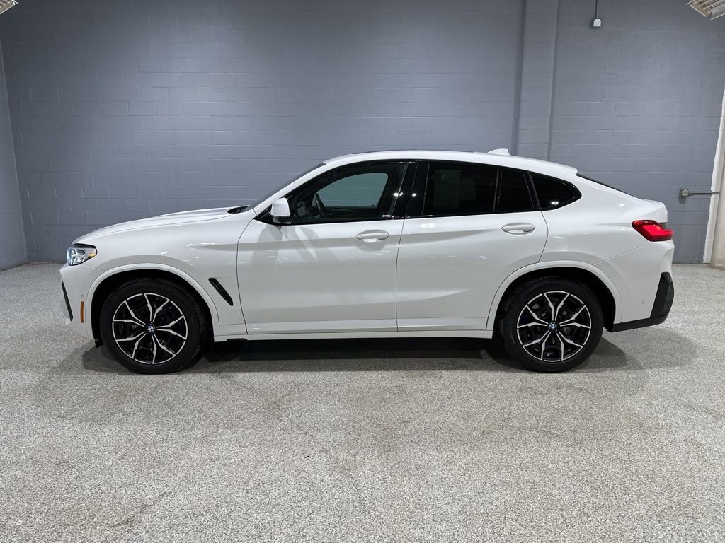 Used 2023 BMW X4 xDrive30i w/ M Sport Package image 6