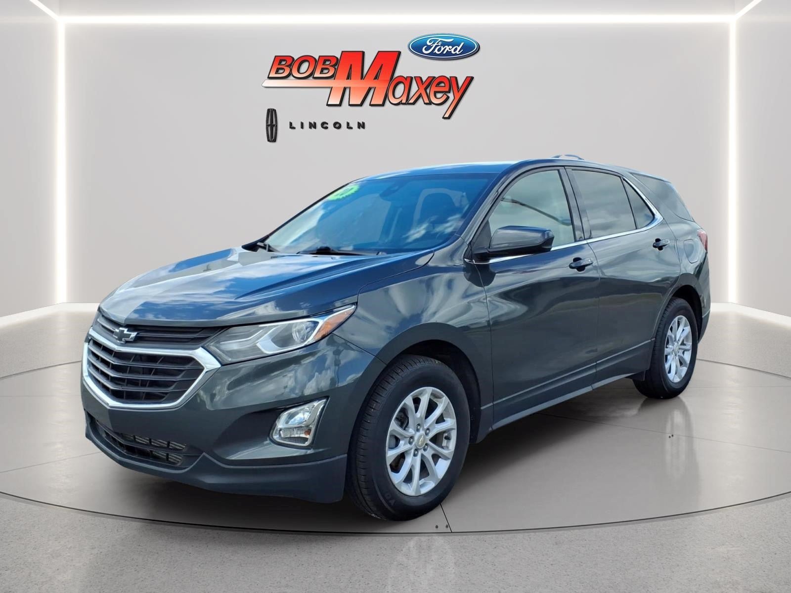 Used 2020 Chevrolet Equinox LT w/ Driver Convenience Package FWD image 1