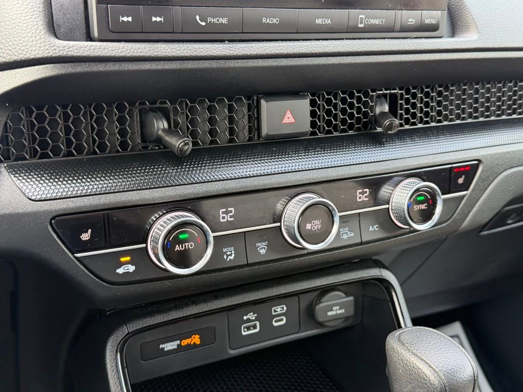 Used 2023 Honda CR-V EX image 6